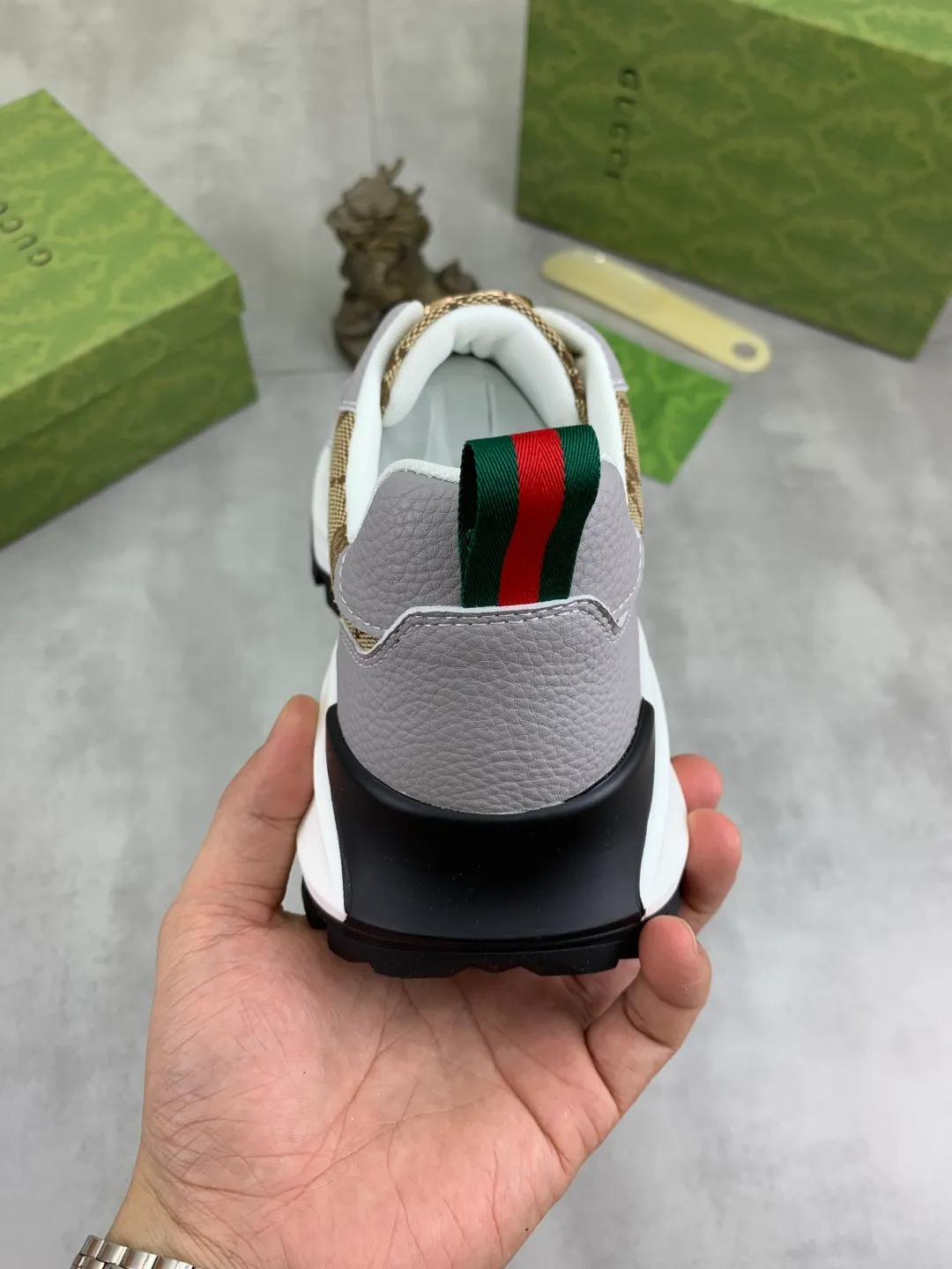Men's shoes 💰P440💰[New model]🆘 The latest model from Gucci GUCCI official website🎁Classic casual and fashionable men's shoes👟Best model💥The version is simple and elegant, exclusive for trendy men. Unique official website latest brand elements👑Gucci original decoration, fashionable and generous, original soft calfskin fabric➕Comfortable soft first-layer pigskin lining ✅The official website specifies the wear-resistant casual outsole, the classic model is taken in kind🎬Color: 4️⃣colors available😍Number: 38-44